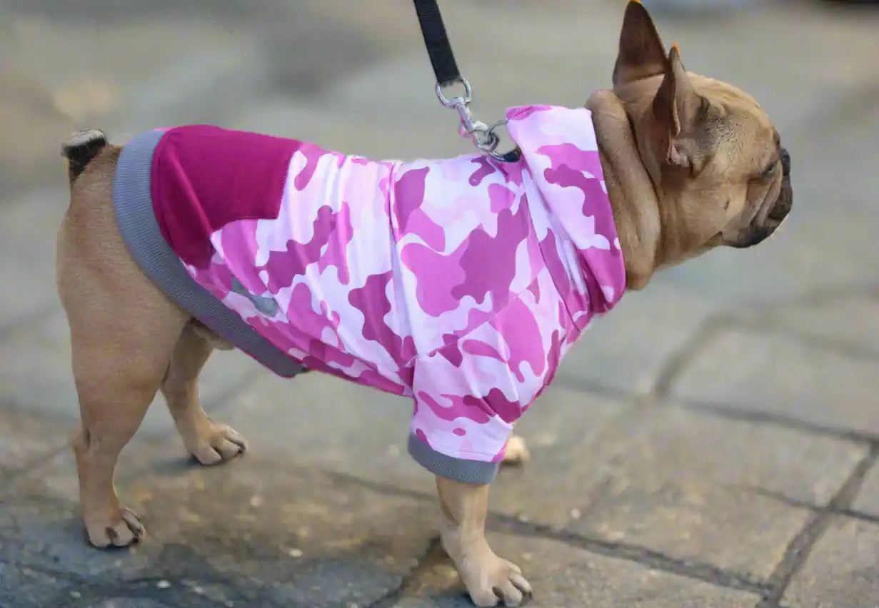 Hunde Hoodie, Design Camouflage rosa, Seitenansicht
