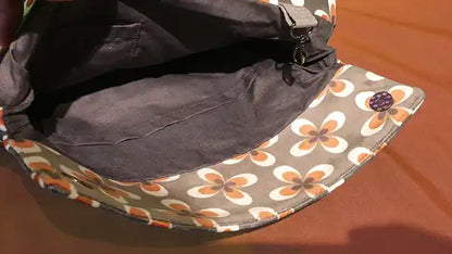 Samt Tasche Blumen Innenansicht